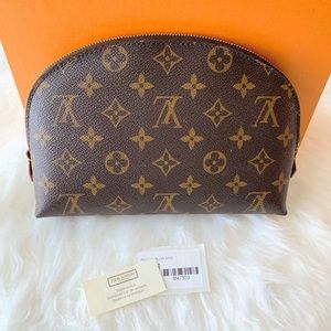 Louis Vuitton | GM Monogram Cosmetic Pouch